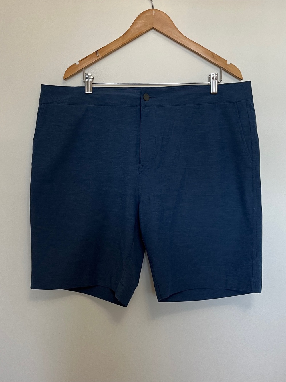 Faherty All Day Blue Mens Shorts Size 38